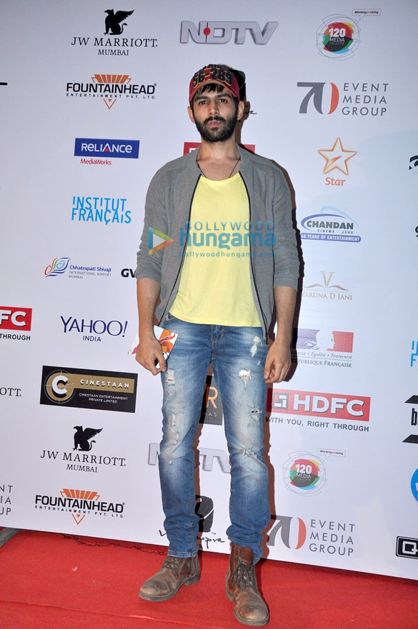 aishwarya rai bachchan ranbir kapoor deepika padukone akshay kumar grace opening ceremony of mami 2014 23
