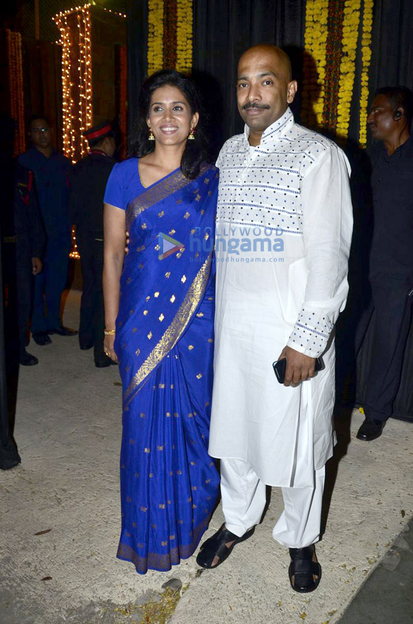 amitabh bachchan and family celebrate diwali in style 24
