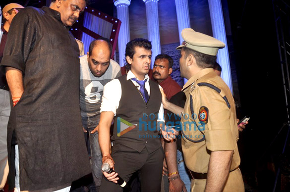 sonu nigam at chatth pooja 7