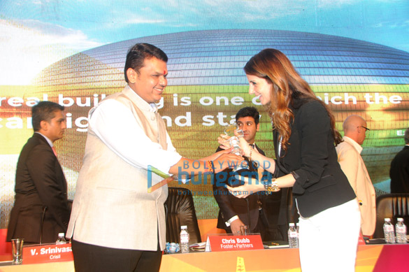 devendra fadnavis sussanne roshan inaugurate acetech 14 6