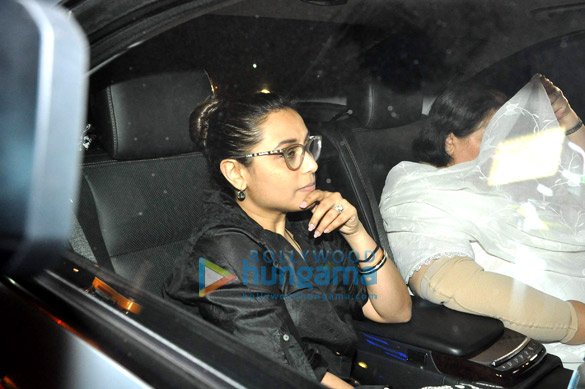 celebs pay last homage at ravi chopras home 2