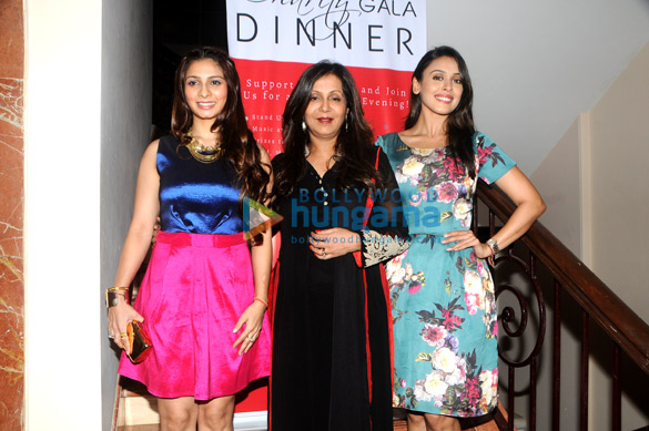 celebs grace charity gala dinner for underprivileged kids 9