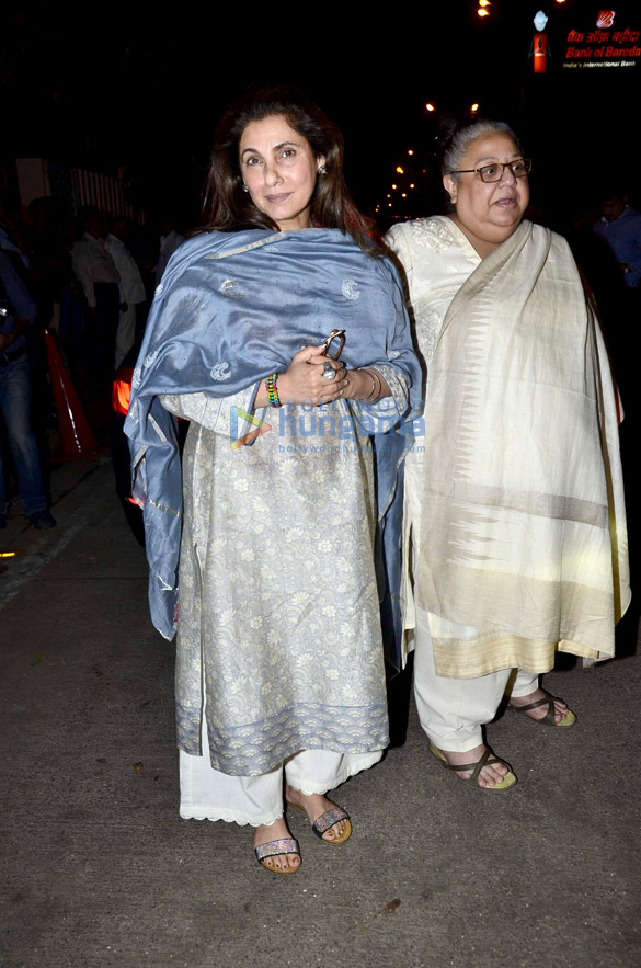 rani mukerji abhishek bachchan and others at ravi chopras prayer meet 14