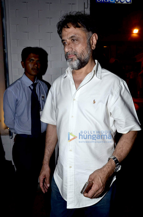 rani mukerji abhishek bachchan and others at ravi chopras prayer meet 21