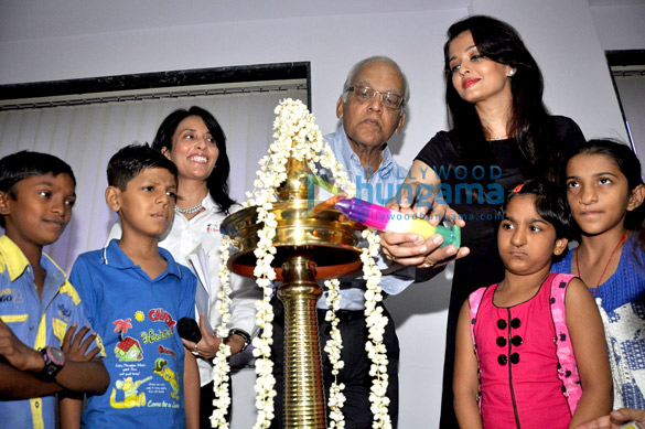 aishwarya rai bachchan gifts 100 surgeries for cleft children 2