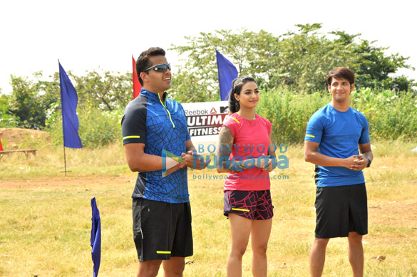 john abraham nargis fakhri at the reebok mtv ultimate fitness fan show 5