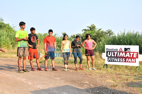 john abraham nargis fakhri at the reebok mtv ultimate fitness fan show 6