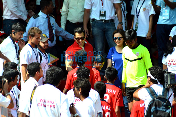 salman khan at reliance foundations young champs launch 19