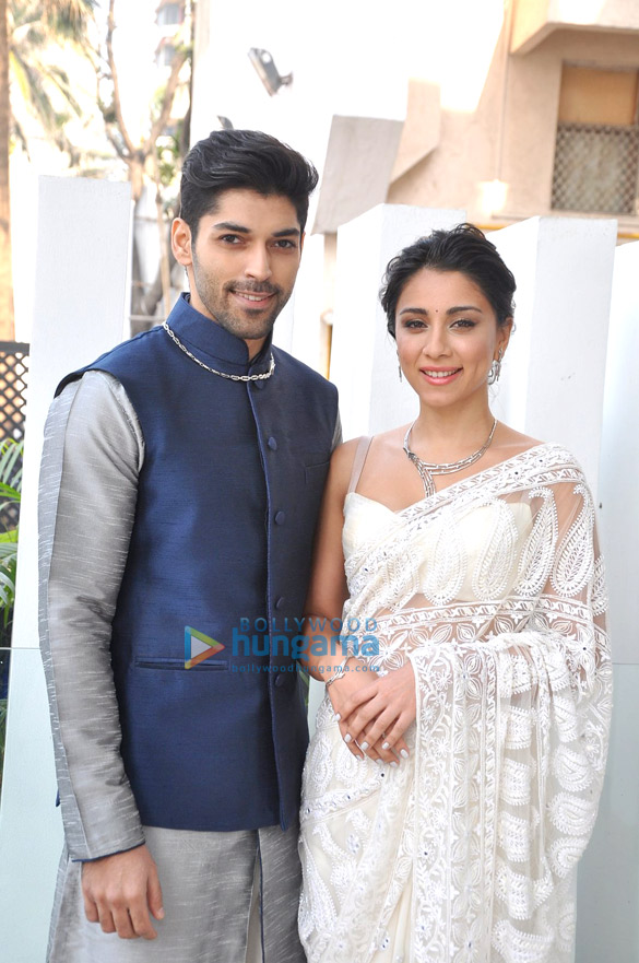 amrita puri unveils evara collection by platinum guild india 9