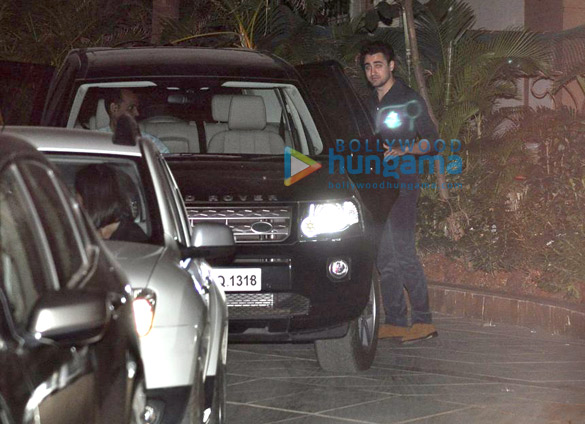celebs snapped at ranbir kapoor katrina kaifs pre christmas bash at their new house 9