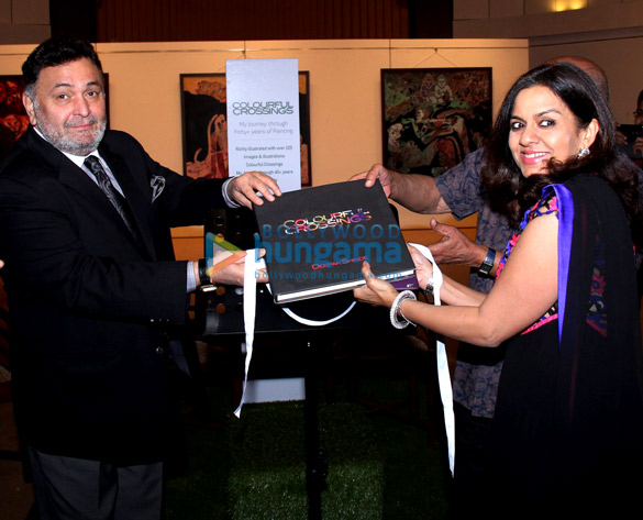 rishi kapoor at deepak shindes exhibition colourful crossings 2