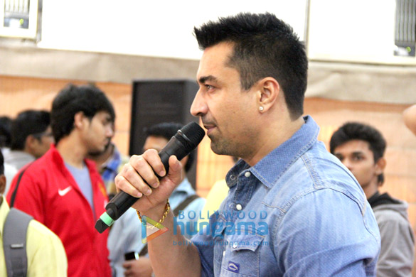 ajaz khan graces rotaract club of upg colleges mauj e manch function 4