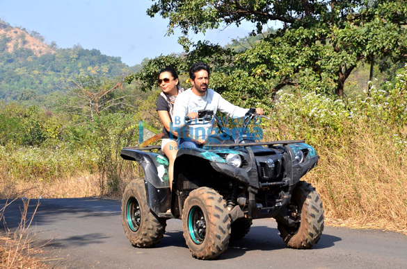 salman khan and family snapped enjoying bike rides at his panvel farm house 7