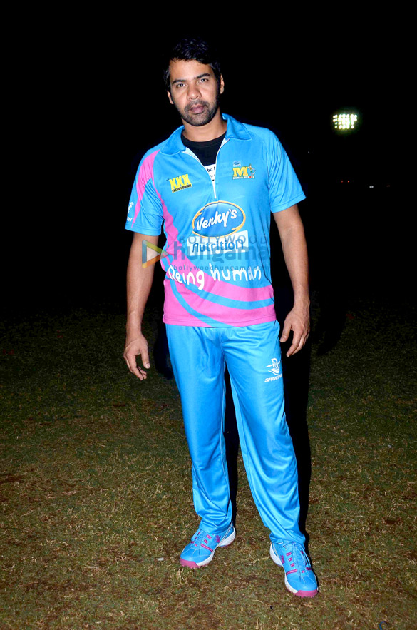 tv celebs snapped at celebrity cricket leagues practice match 14