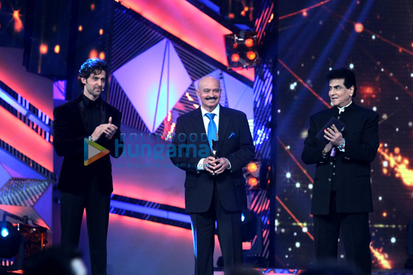 celebs at 10th renault star guild awards 5