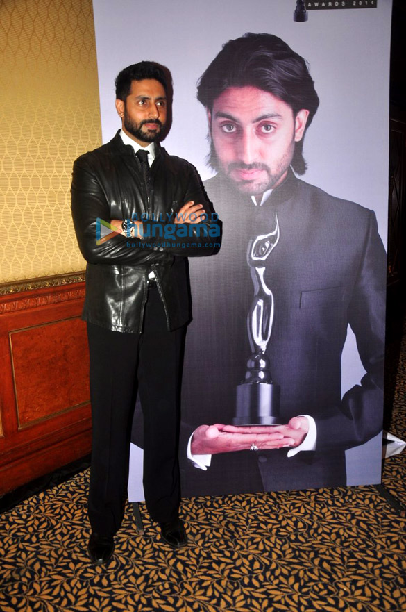 abhishek bachchan at filmfare awards press meet 8