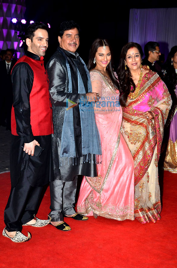 celebs grace kushs wedding reception 6