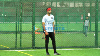 Ranbir Kapoor & Dino Morea at Roots Football Tournament
