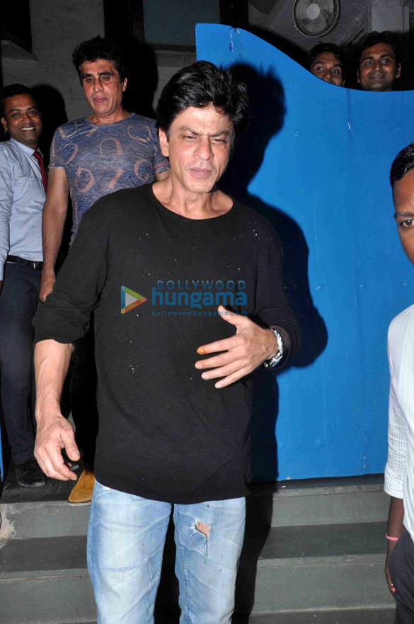 Shah Rukh Khan snapped post dinner at Olive