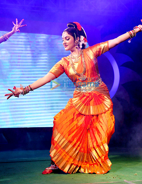 garcy singh performs at the maha kumbh mela ujjain 8