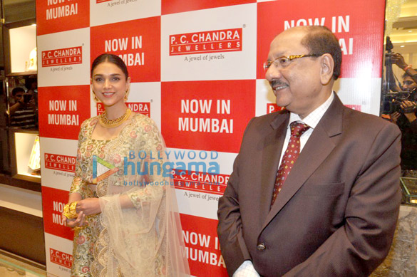 aditi rao hydari at p c chandra jewellers 1