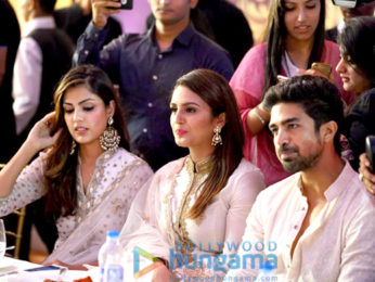 Salman Khan, Shah Rukh Khan, Katrina Kaif & others snapped at Baba Siddique's Iftaar party