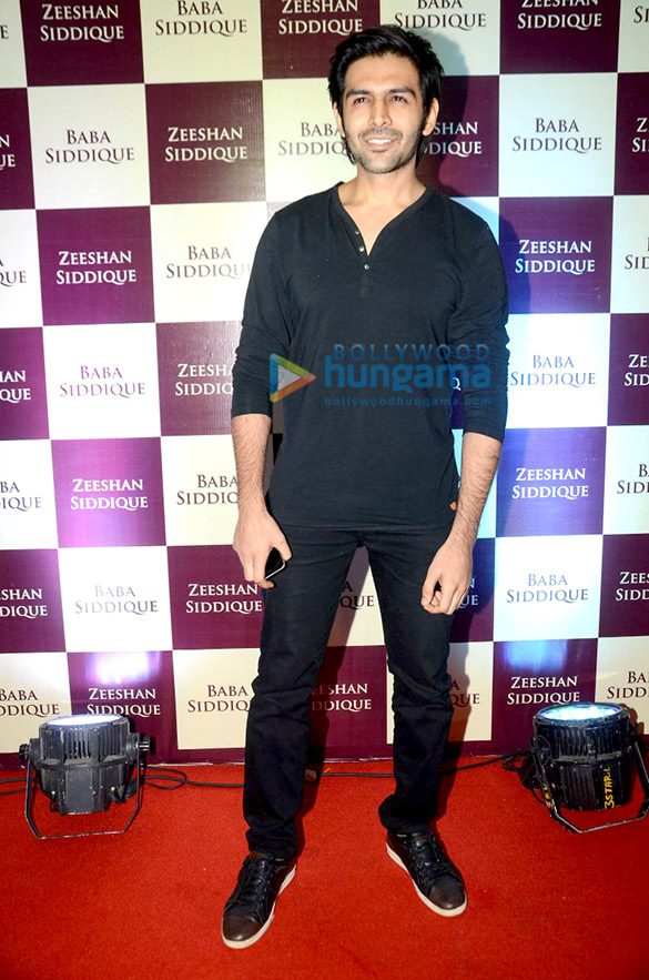 baba siddique iftar party 31