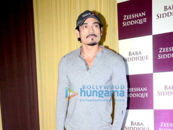 Salman Khan, Shah Rukh Khan, Katrina Kaif & others snapped at Baba Siddique's Iftaar party