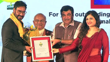 Bollywood Stars At ‘Swabhimani Mumbaikar’ Felicitation Event