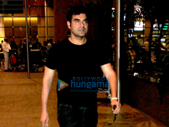 Evelyn Sharma, Mawra Hocane, Arbaaz Khan & Suniel Shetty snapped at the airport