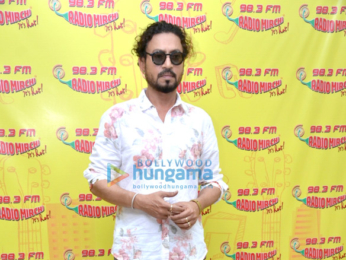 Irrfan Khan promotes 'Madaari' at 98.3 FM Radio Mirchi