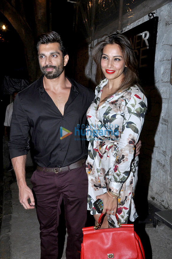 karan singh bipasha snapped at dinner 2