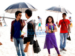 Darshan Kumaar, Piaa Bajpai