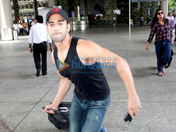 Yami Gautam and a rather angry Pulkit Samrat were snapped at the airport