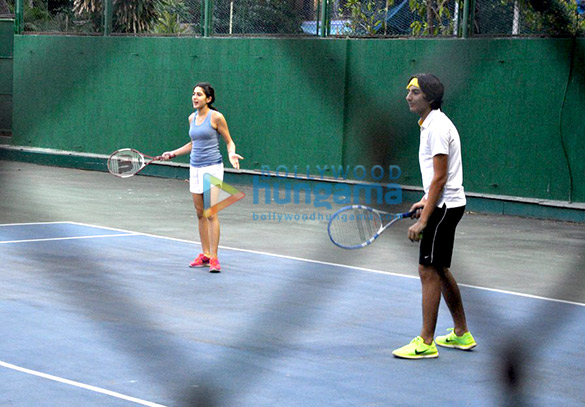 saif snapped playing tennis ibrahim sara 4