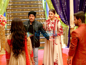 Salman Khan & Anushka Sharma promote 'Sultan' on 'Udaan' TV serial