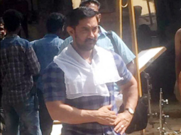 Check out: Aamir Khan snapped on the sets of Dangal in Ludhiana