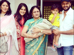 Check out: Riteish Deshmukh and Genelia D’Souza pose with their new born