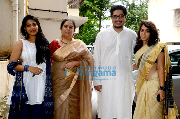 aamir family snapped on occasion of eid 4