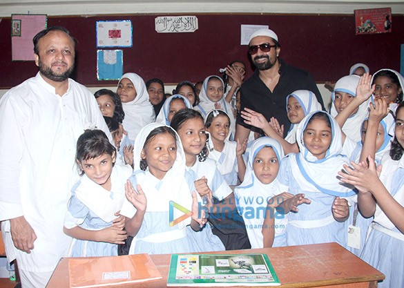 ajaz khan on van mahotsav week 1