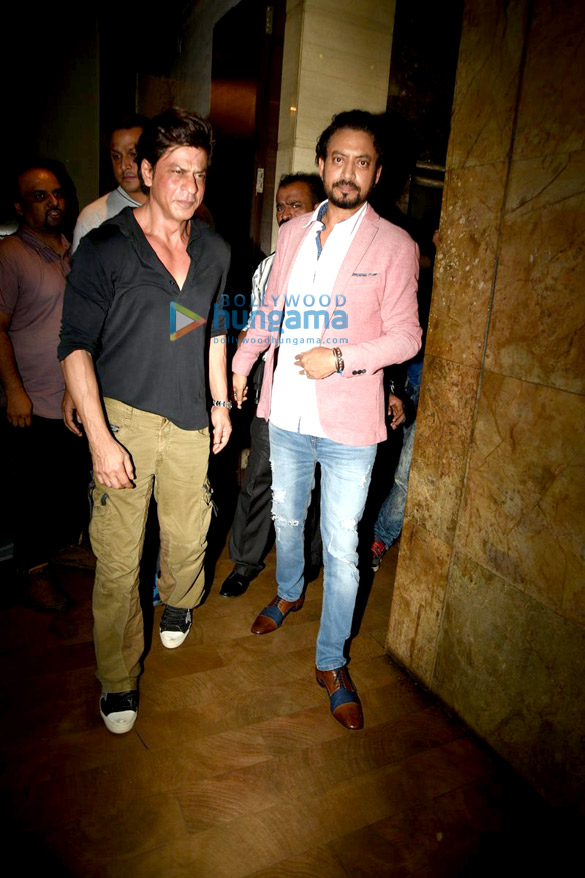amitabh bachchan shah rukh khan others at the special screening of madaari 20
