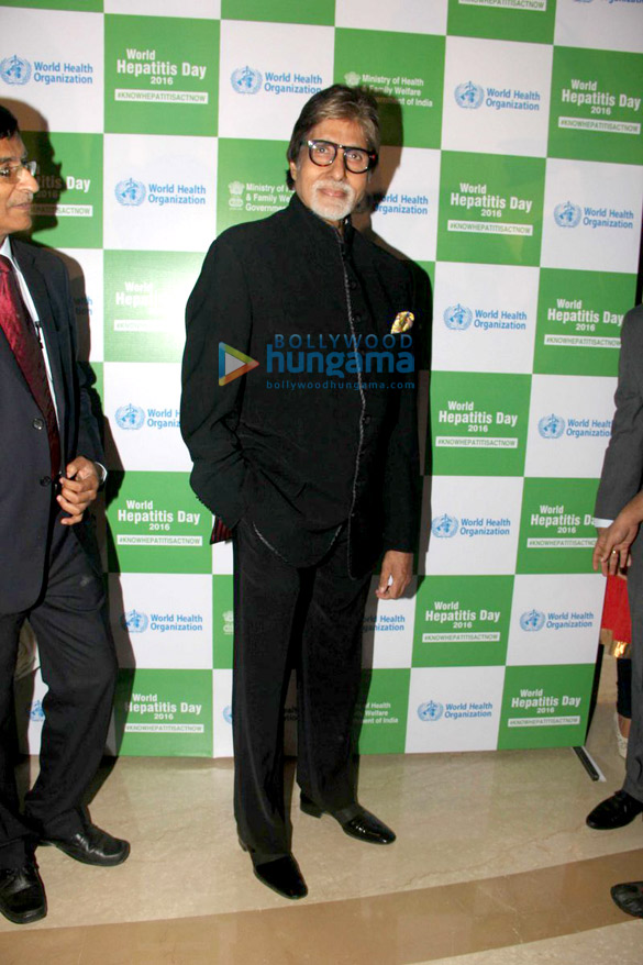 amitabh bachchan graces the who event 8