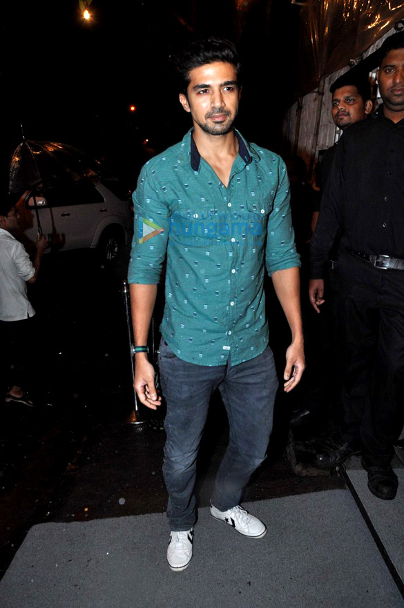 anand l rai birthday bash 12