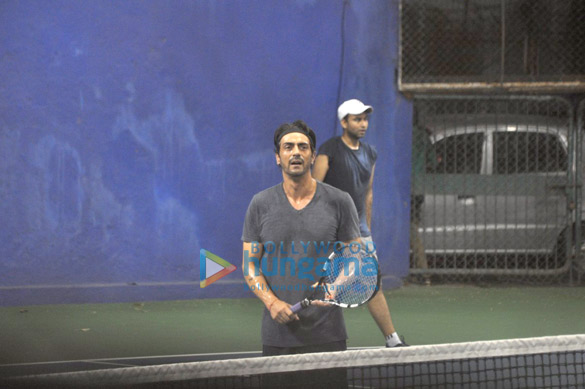arjun snapped playing tennis 1