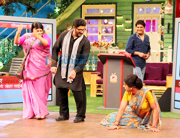 arshad kapil on the sets of the kapil sharma show 2