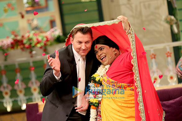 brett lee promotes 3