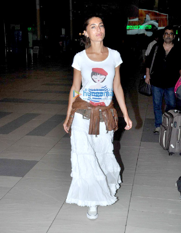 caterina rajeev gauahar snapped at airport 2
