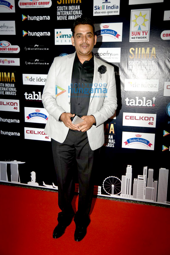 chiranjeevi allu rana vikram at siima 2016 14