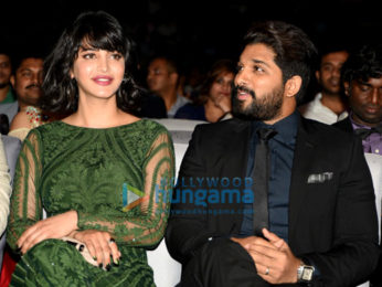 Chiranjeevi, Allu Arjun, Rana Daggubati, Chiyaan Vikram & Sayesha Saigal grace SIIMA 2016 in Singapore - Day 2
