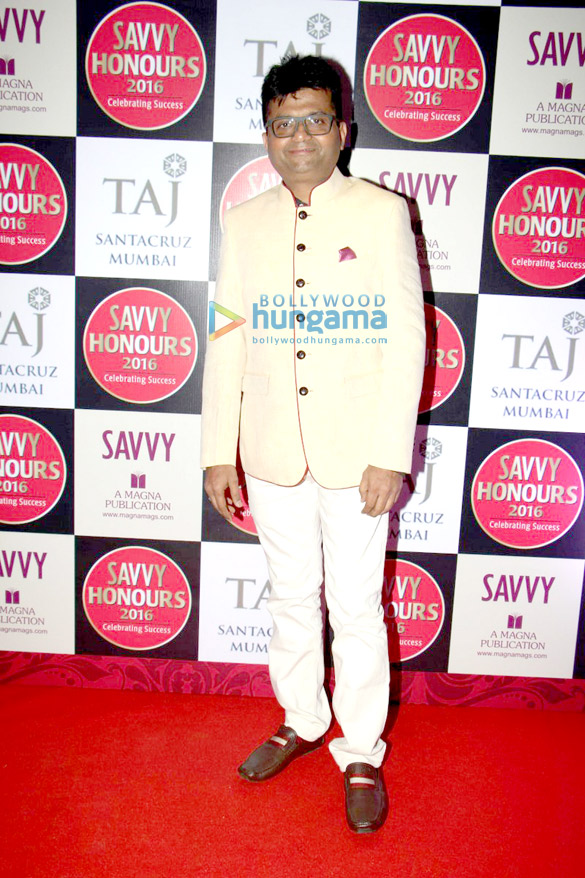 dharmendra at savvy honours 2016 13
